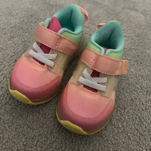 Never Worn Toddler Lightup Sneakers Size 5 | Cat & Jack